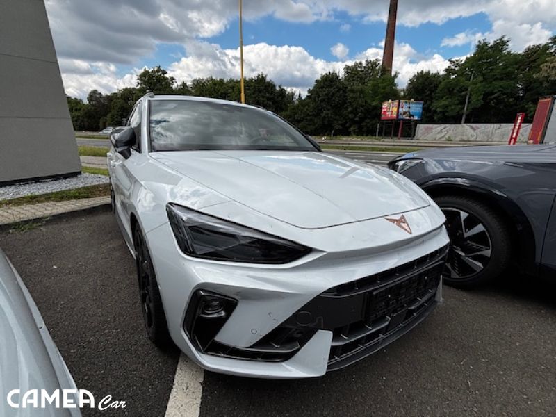 CUPRA Leon SP VZ 2,0 TSI 333 4D 7-DSG