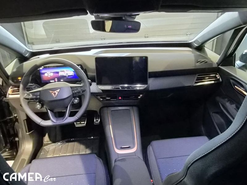 CUPRA Born eBoost 231/79