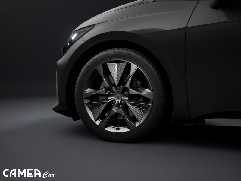 CUPRA Born eBoost 231/79