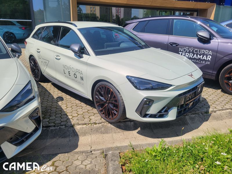 CUPRA Leon SP VZ 2,0 TSI 245kW/333k 7DSG 4D