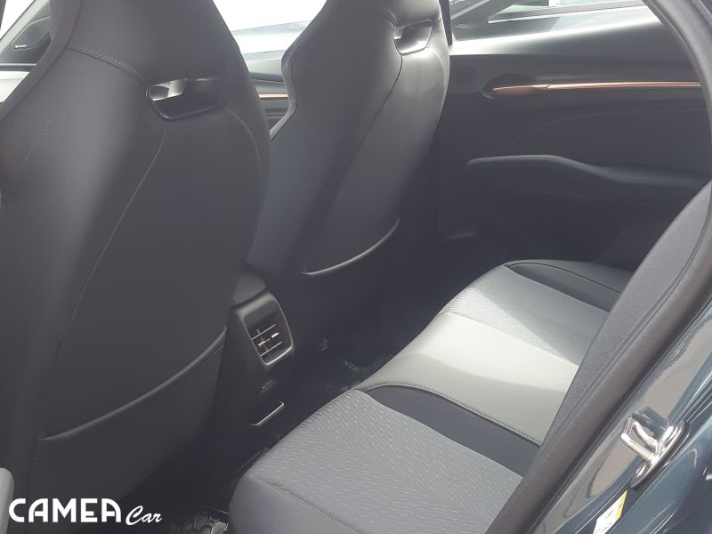 CUPRA Raval ENDURANCE 210/55