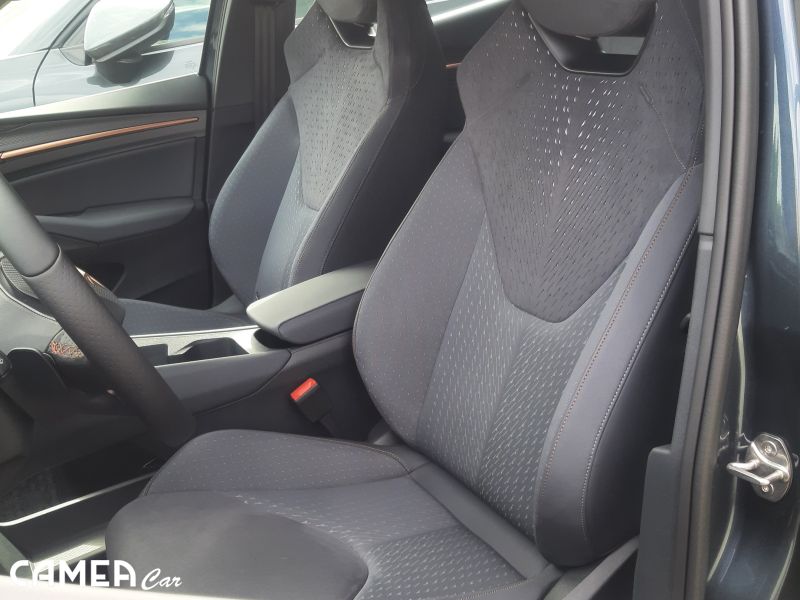 CUPRA Raval ENDURANCE 210/55